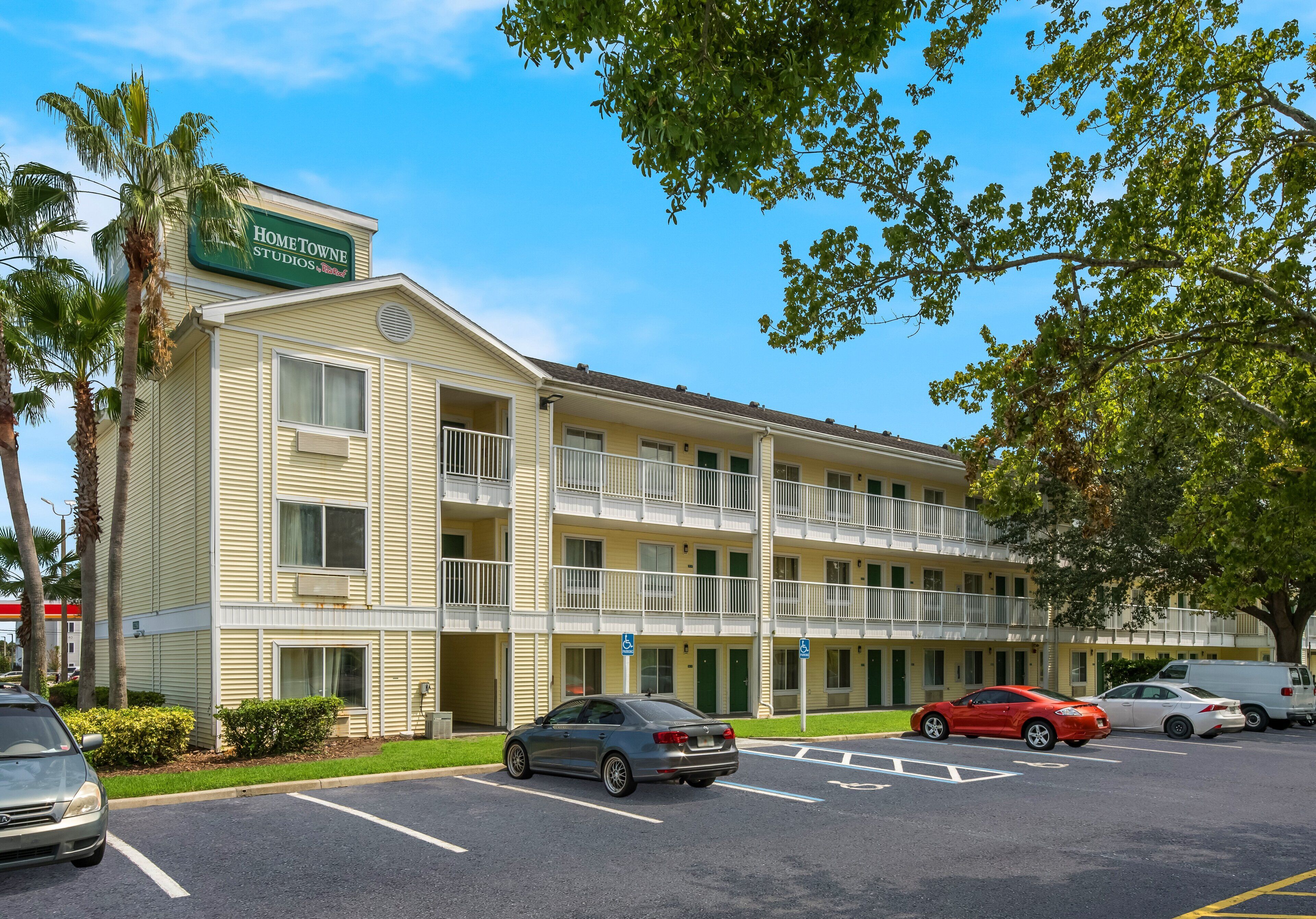 Foto - HomeTowne Studios by Red Roof Orlando - UCF Area