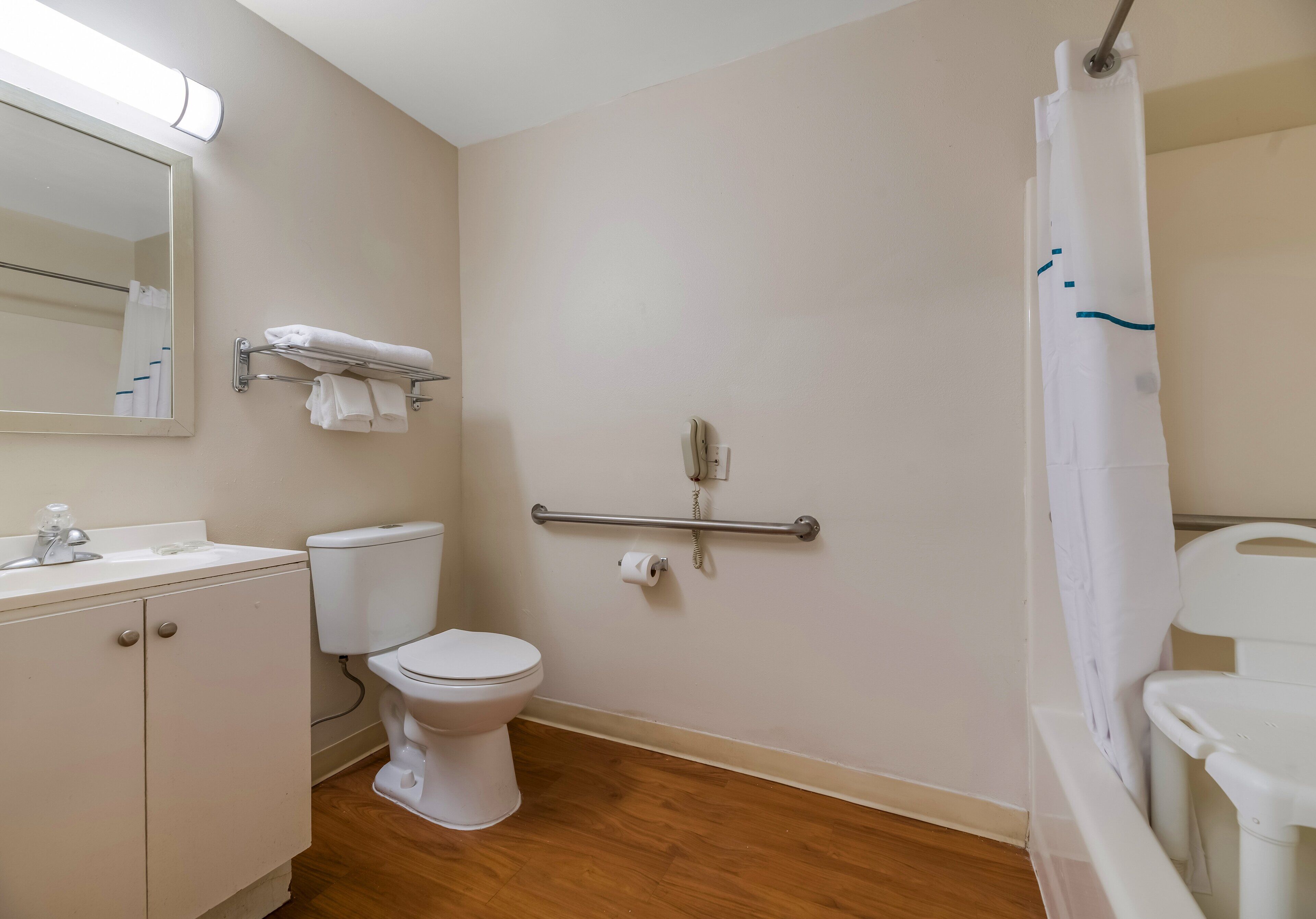 Foto - HomeTowne Studios by Red Roof Orlando - UCF Area