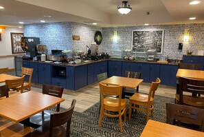 Free daily full breakfast
