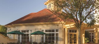 La Quinta Inn & Suites by Wyndham Atlanta Ballpark/Galleria