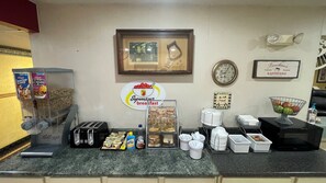 Free daily continental breakfast
