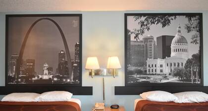 Super 8 by Wyndham Carthage