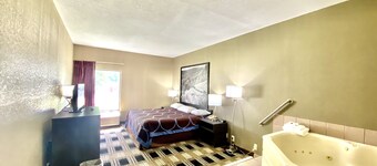 Super 8 by Wyndham Conway