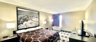 Super 8 by Wyndham Conway