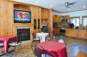 Tägliches inbegriffenes kontinentales Frühstück