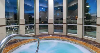 Spark by Hilton Salt Lake City Central