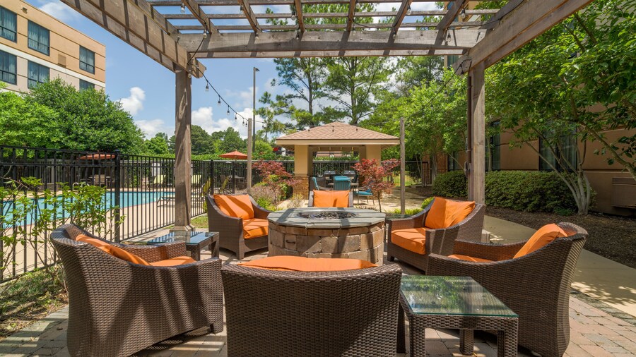 Staybridge Suites Memphis - Poplar Ave East by IHG