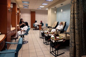 Couples treatment room(s), sauna, hot tub, body treatments, hydrotherapy