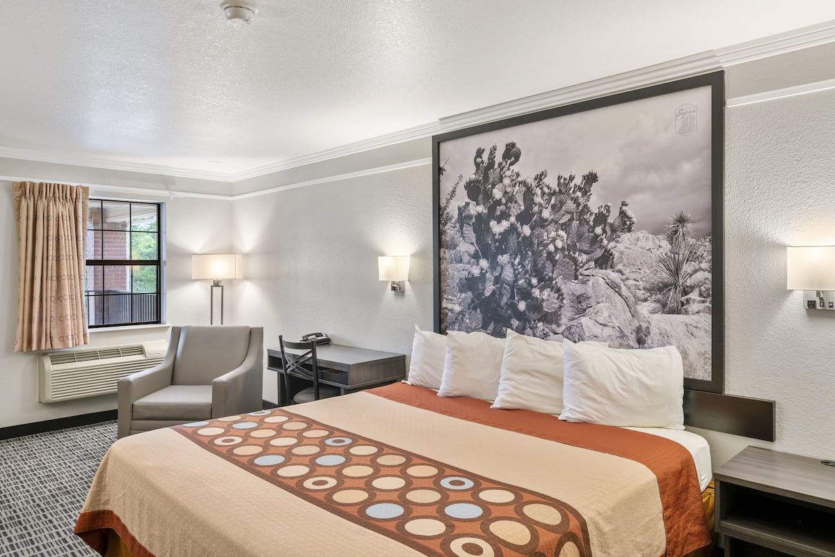 Soundproofing, rollaway beds, free WiFi, bed sheets