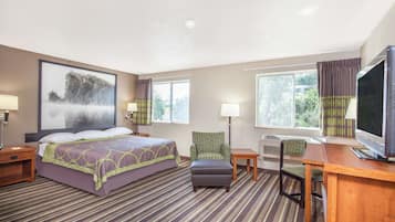 Suite studio, 1 très grand lit, non-fumeur | Coffre-fort, bureau, rideaux d’obscurcissement, lit de bébé (gratuit)