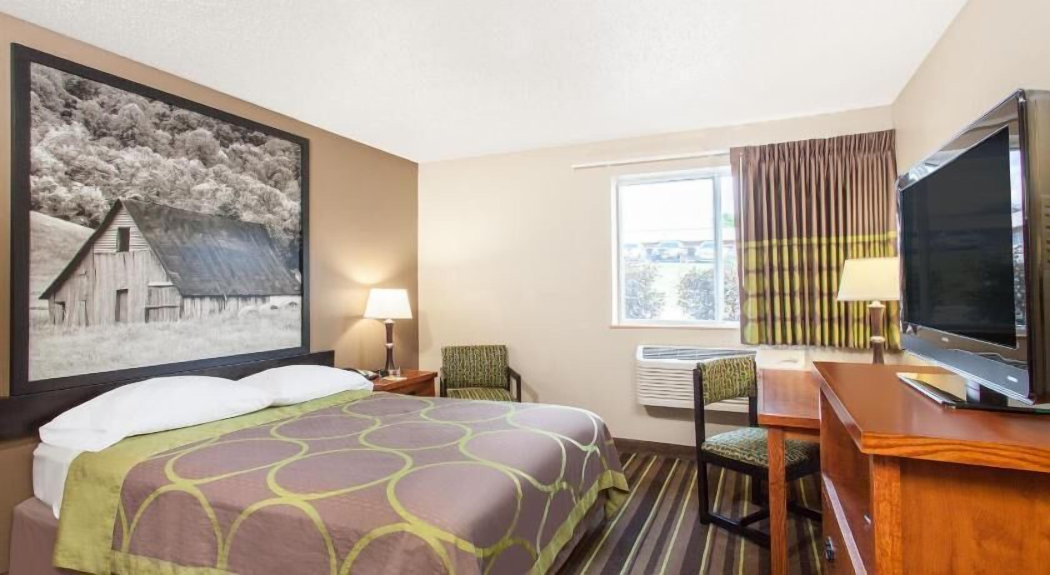 In-room safe, desk, blackout drapes, free cribs/infant beds