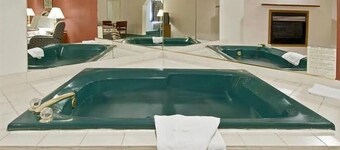 ทราเวล อินน์ & สวีท