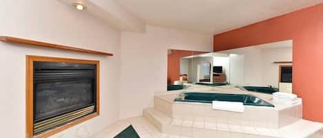 Habitación estándar, 1 cama King size, para no fumadores, hidromasaje | Baño | Toallas