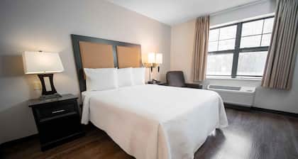 Extended Stay America Suites Ft Lauderdale Cyp Crk NW 6th Wy