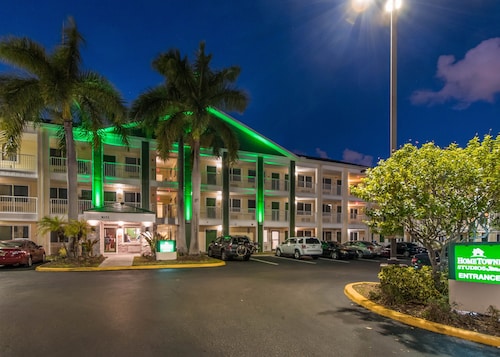 HomeTowne Studios by Red Roof Fort Lauderdale