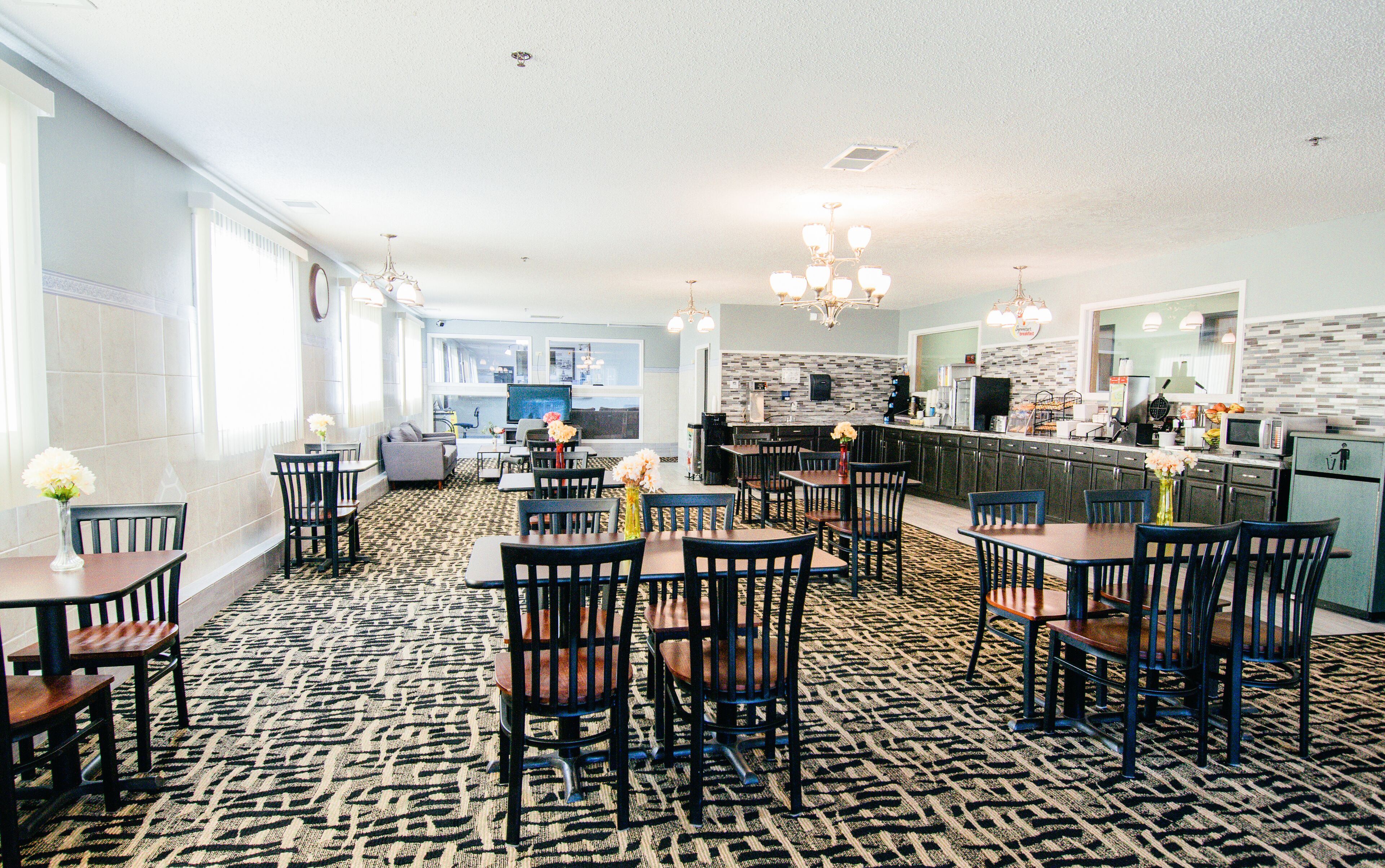 Free daily on-the-go breakfast