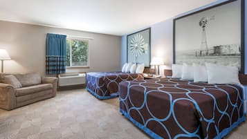 Acceso a internet, ropa de cama y despertador