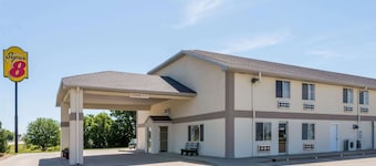 Super 8 by Wyndham Beloit KS