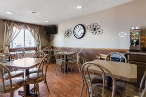 Free daily on-the-go breakfast