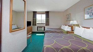 Room - Super 8 by Wyndham Kenmore/Buffalo/Niagara Falls Area (Buffalo)