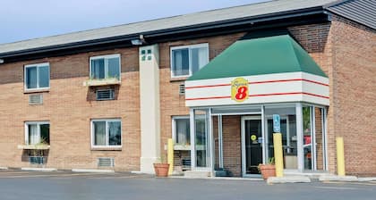 Super 8 by Wyndham Kenmore/Buffalo/Niagara Falls Area
