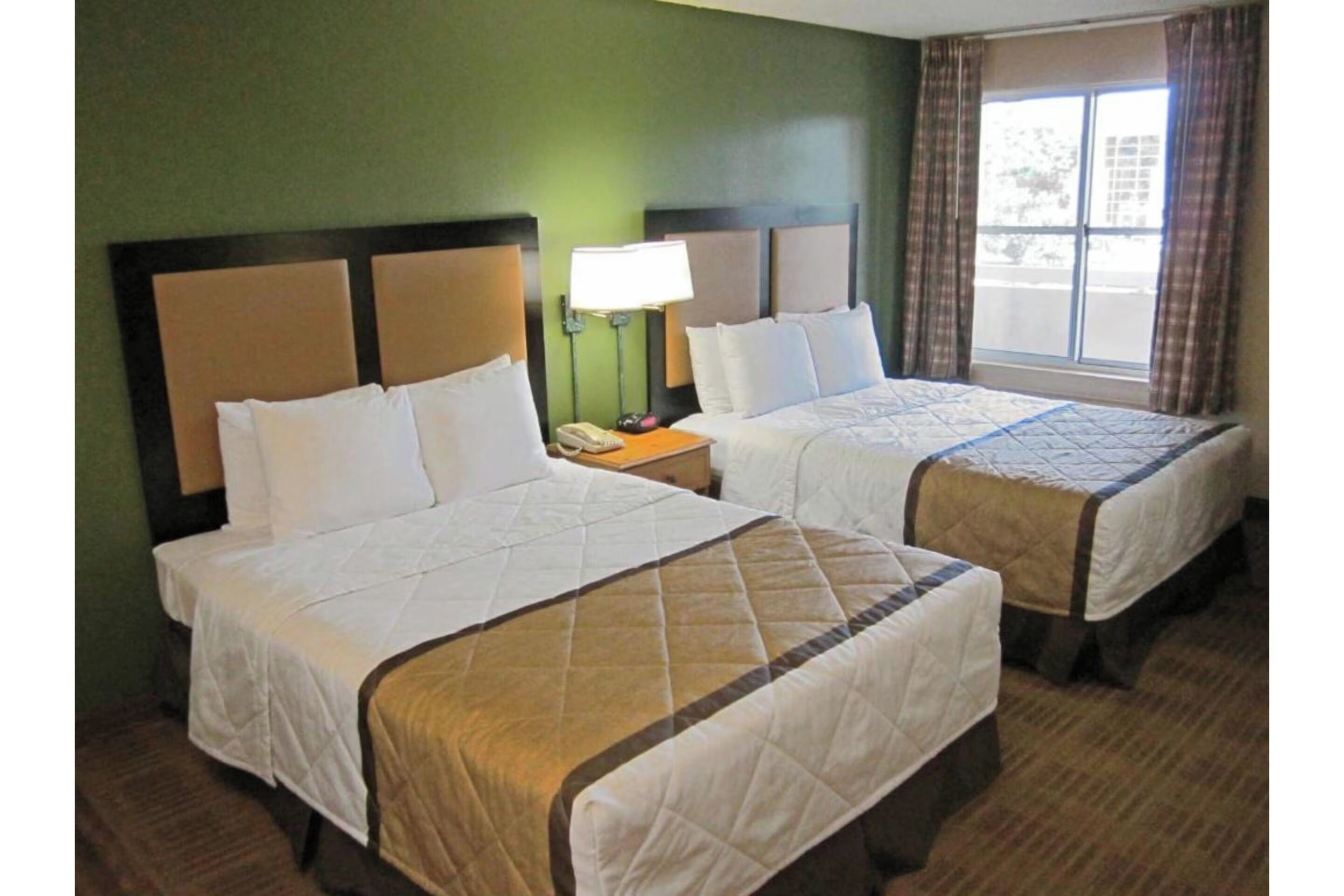 Room, 2 Double Beds, Accessible Bathtub, Non Smoking (Kitchen, Mobility) | Desk, iron/ironing board, free WiFi, bed sheets