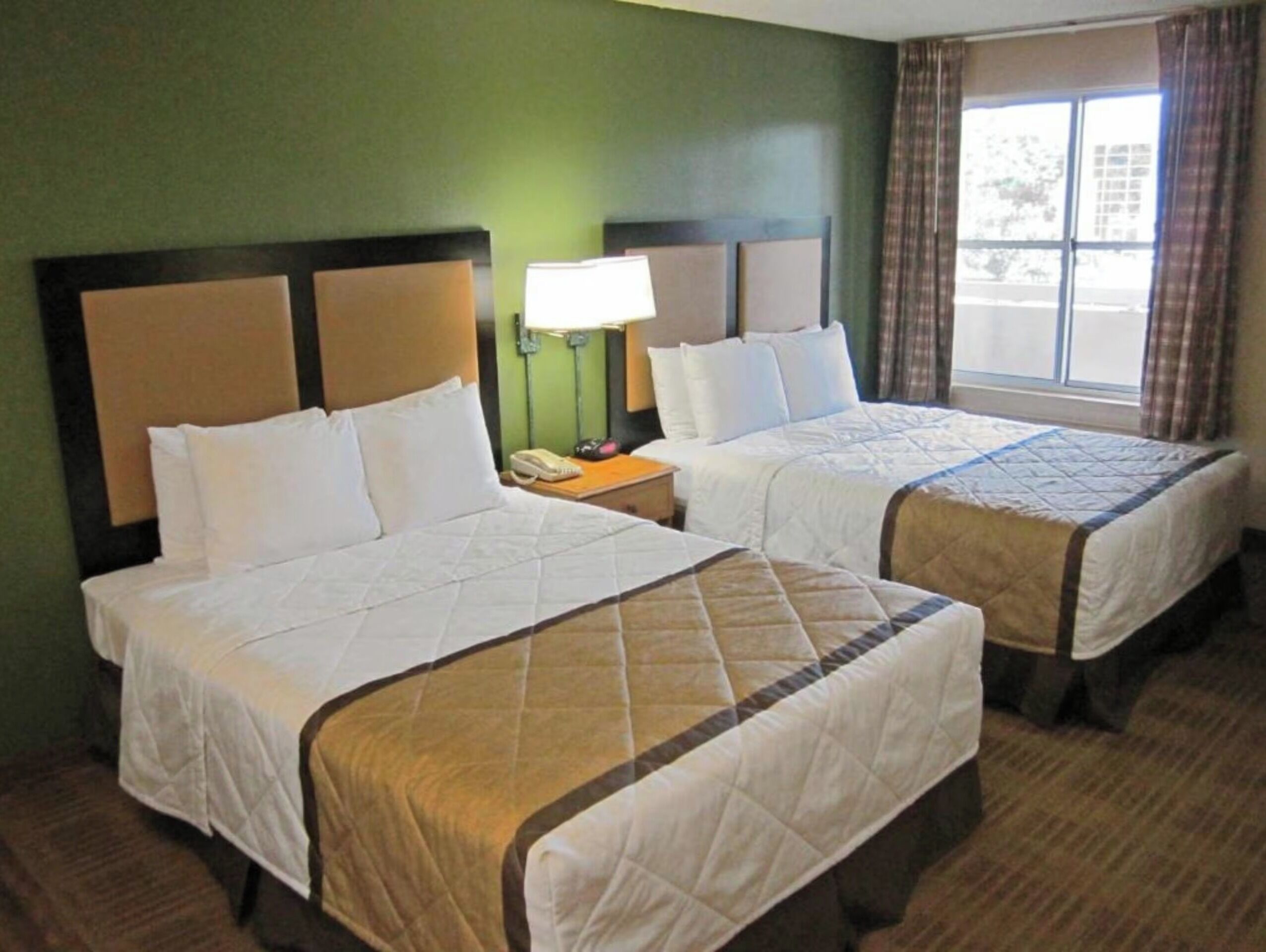 Room, 2 Double Beds, Accessible Bathtub, Non Smoking (Kitchen, Mobility) | Desk, iron/ironing board, free WiFi, bed sheets