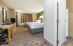 Pillowtop beds, desk, laptop workspace, blackout drapes