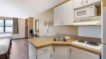 Desk, blackout curtains, iron/ironing board, free WiFi