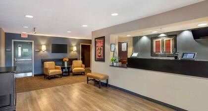 Suburban Studios Exton - Philadelphia Great Valley