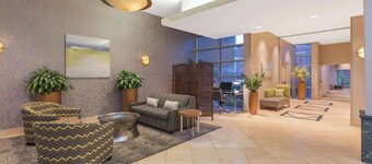 Wyndham Garden Buffalo Downtown