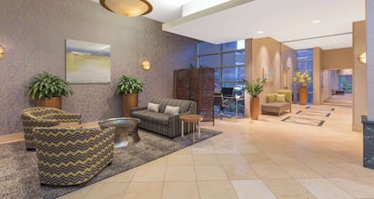 Wyndham Garden Buffalo Downtown