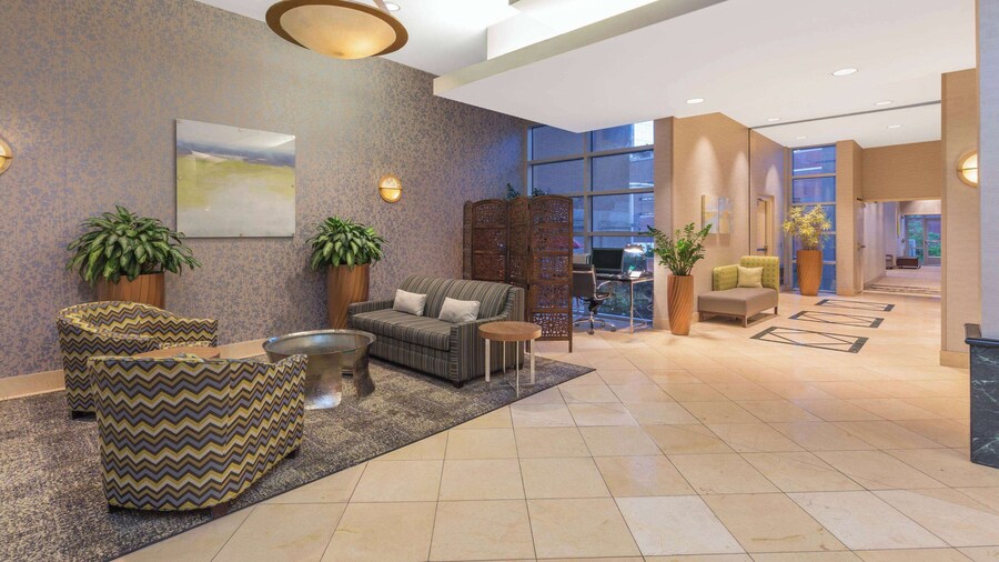 Wyndham Garden Buffalo Downtown