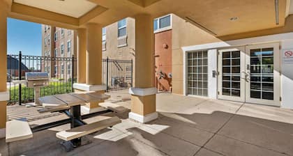 Extended Stay America Suites Chicago O'Hare Allstate Arena