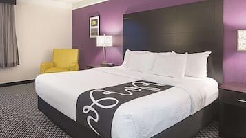 Room, 1 King Bed, Non Smoking | Desk, blackout drapes, iron/ironing board, free cribs/infant beds
