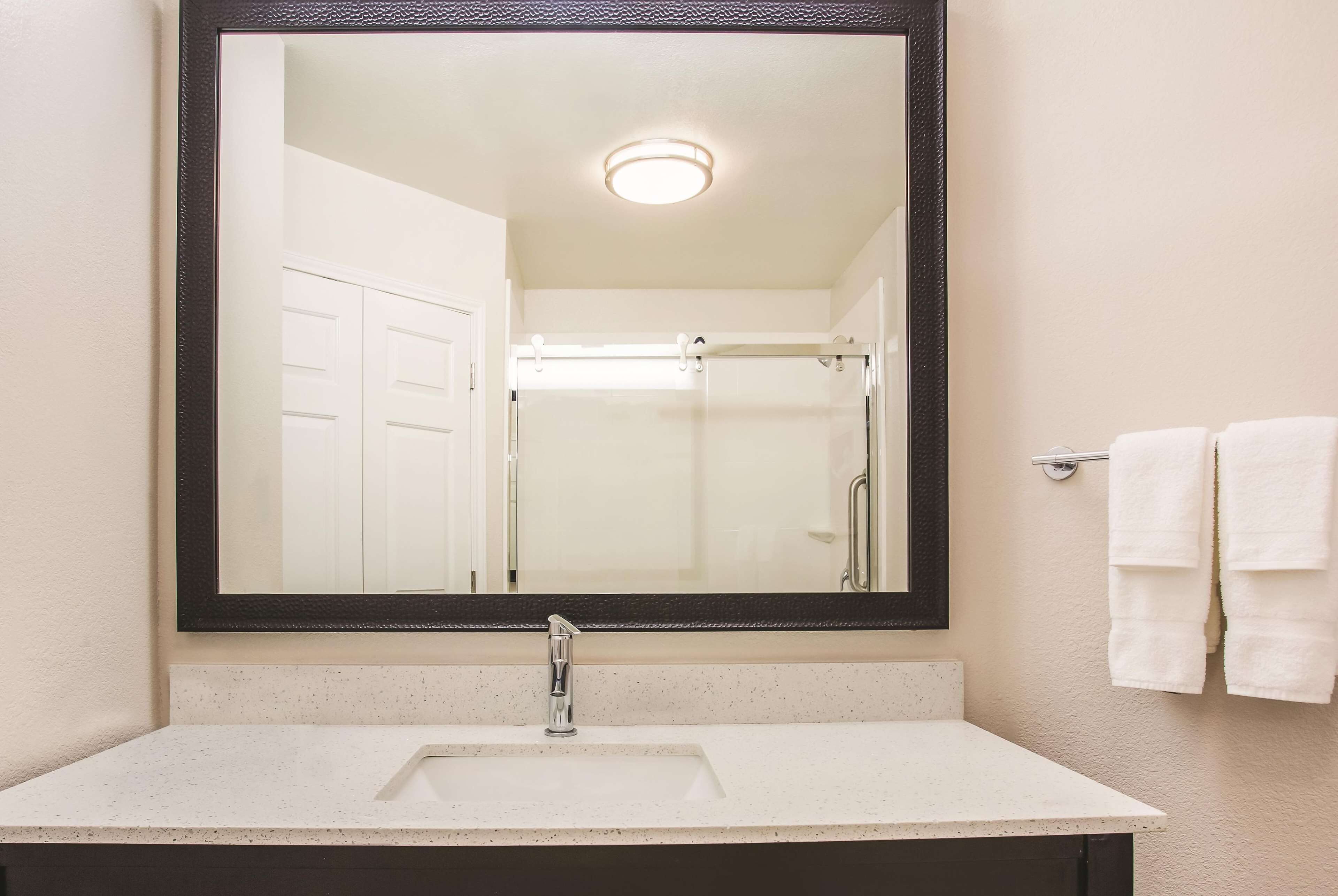 Foto - La Quinta Inn & Suites by Wyndham Las Vegas Summerlin Tech