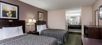 Days Inn by Wyndham Lugoff