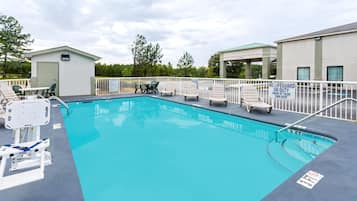 Seasonal outdoor pool