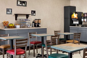 Desayuno para llevar incluido todos los días 