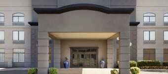 Townhome Inn And Suites