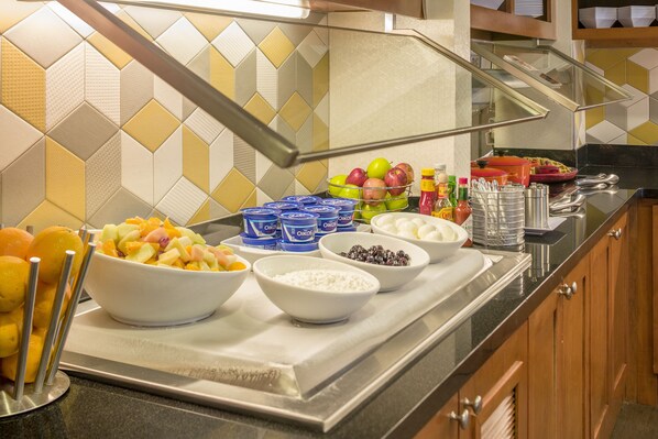 Free daily cooked-to-order breakfast