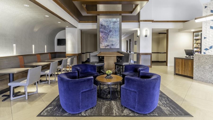 Hyatt Place Charlotte Airport / Billy Graham Parkway