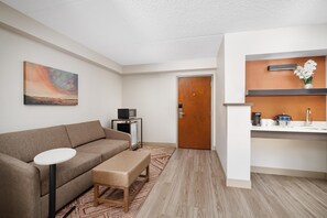 Premium bedding, pillowtop beds, in-room safe, desk - Hyatt Place Scottsdale/Old Town (Scottsdale)