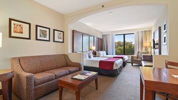 Suite, 2Â Queen-Betten, Nichtraucher | Wohnbereich