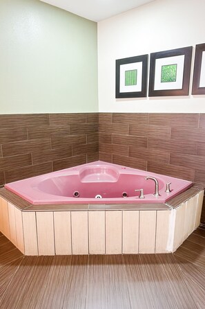 Suite, 1 Bedroom, Jetted Tub | Jetted bathtub