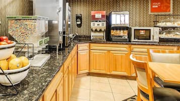 Desayuno buffet incluido todos los días