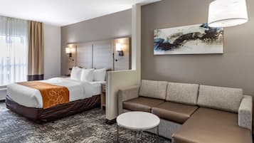 Suite, 1 King Bed with Sofa bed, Non Smoking | Desk, blackout drapes, iron/ironing board, free WiFi