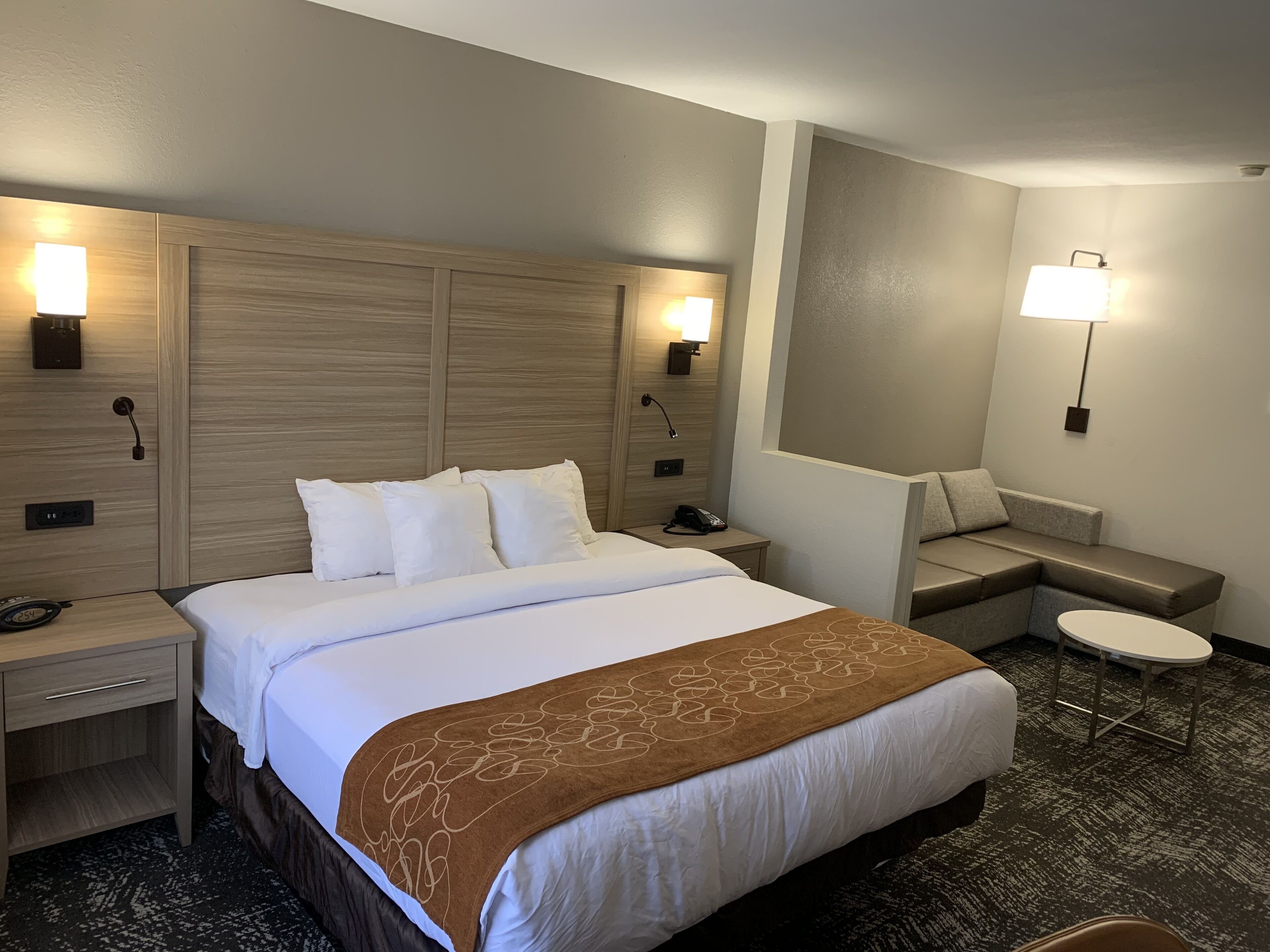 desk, blackout curtains, iron/ironing board, free wifi