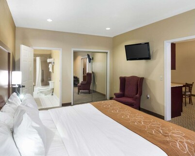 Quality Suites Midland North Loop 250