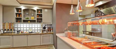 Daily cooked-to-order breakfast for a fee